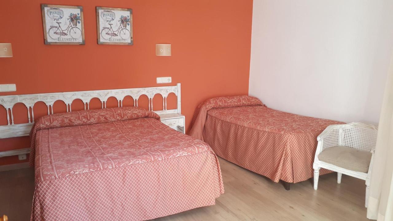 Pensión Malida 2*